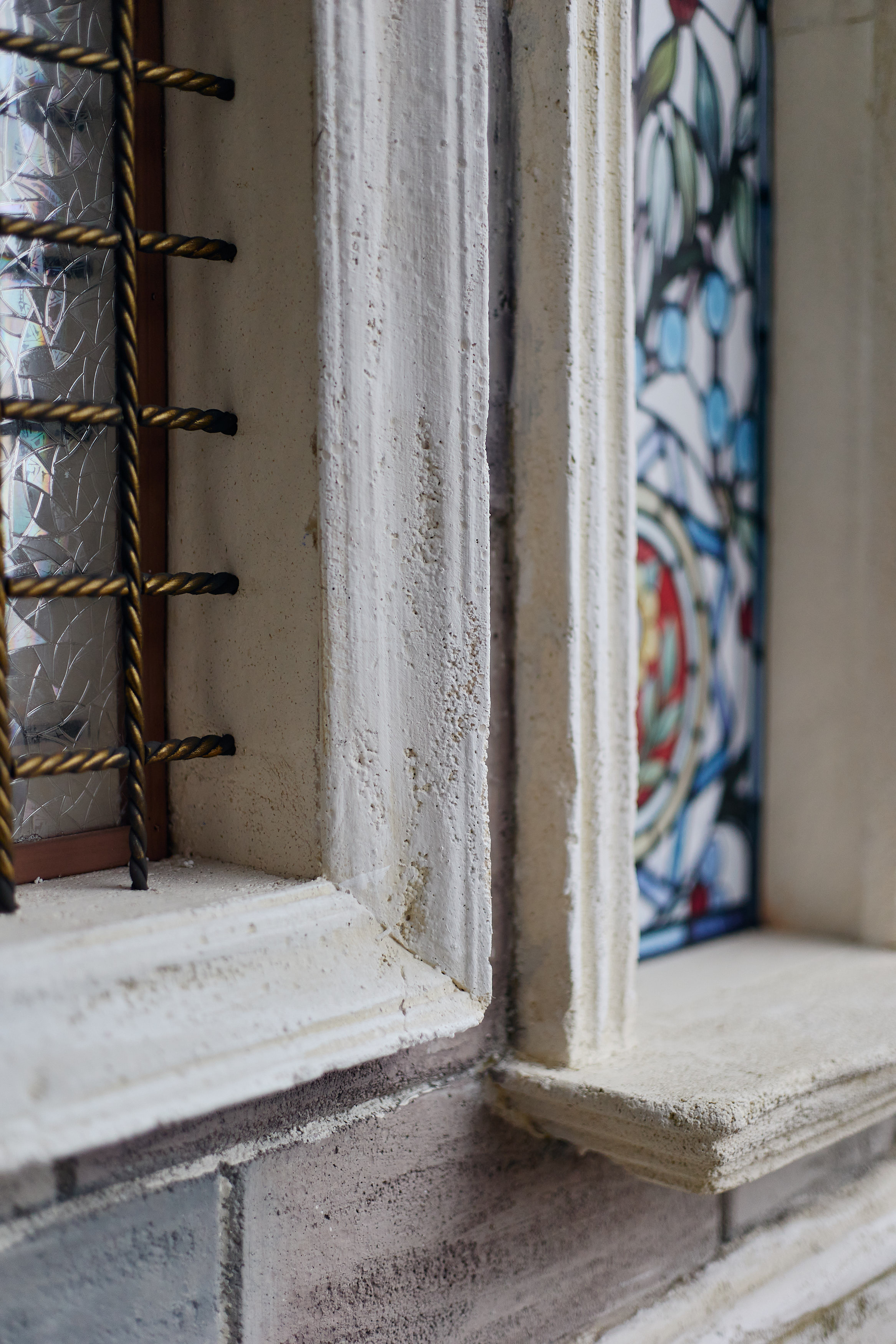 Пенопласт, шпаклёвка и роспись - так мы создаем художественный образ